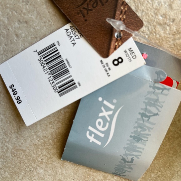 NWT New flexi Cream ballet flats size 8  Agata - Picture 4 of 4